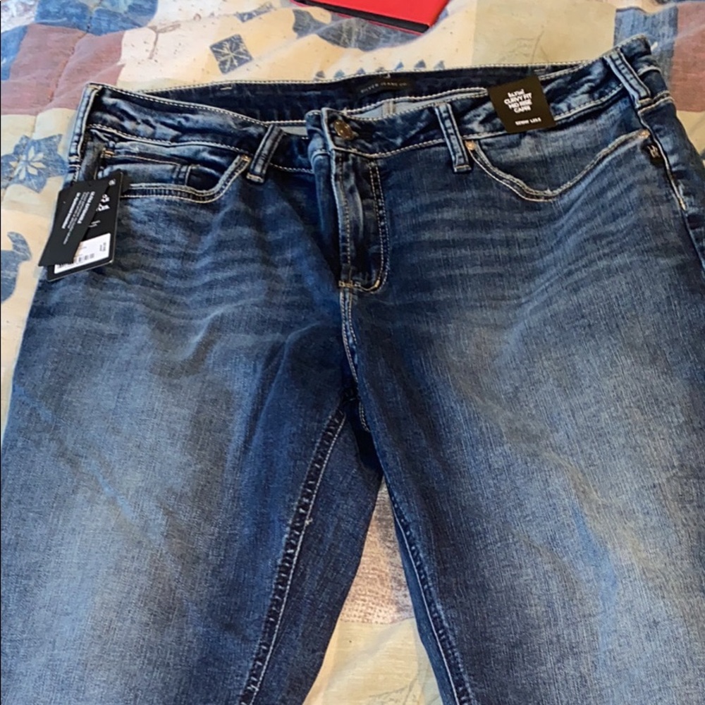Women’s Silver Brand Capris